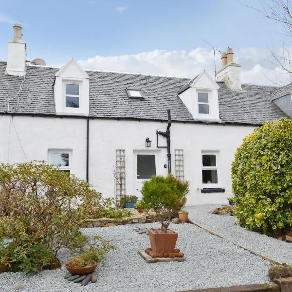 Annies Cottage, hotel v destinaci Edinbain