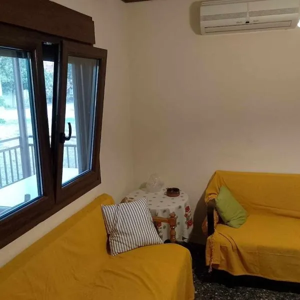 Christos House, New Vrasna, hotel in Nea Vrasna