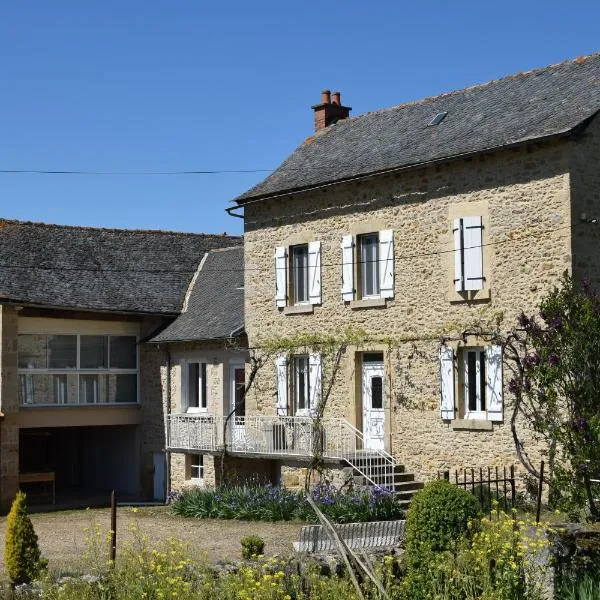 Lou Caussinhol 3 épis, hotel v destinaci Montbazens
