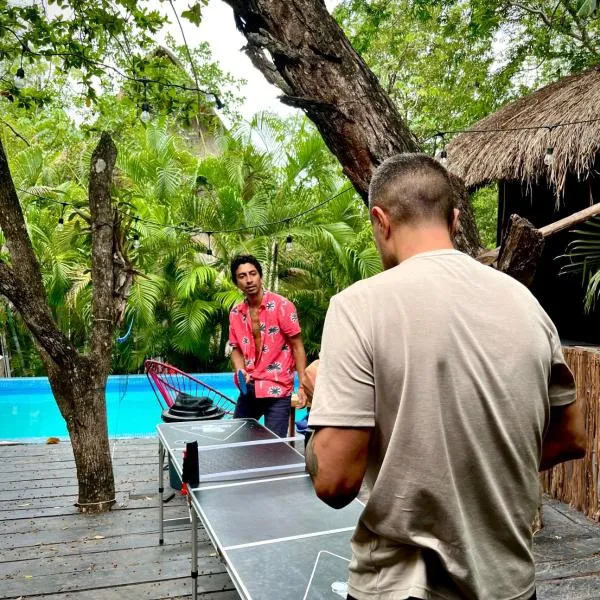 Maui Hostels Tulum, hotel in Tulum