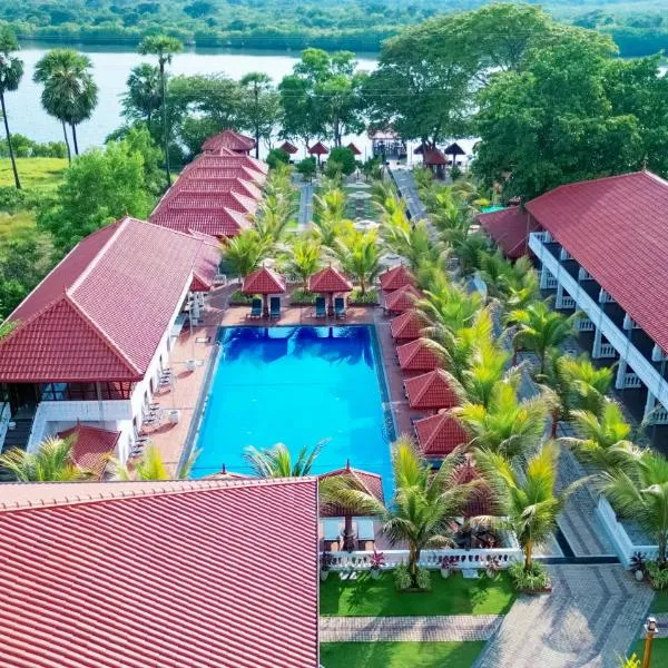 JKAB Lagoon Resort, hotel in Walauttu