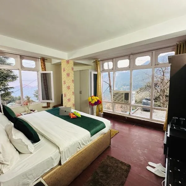 Hotel Eagle Nest Central Heated, hotel v destinaci Dalhousie
