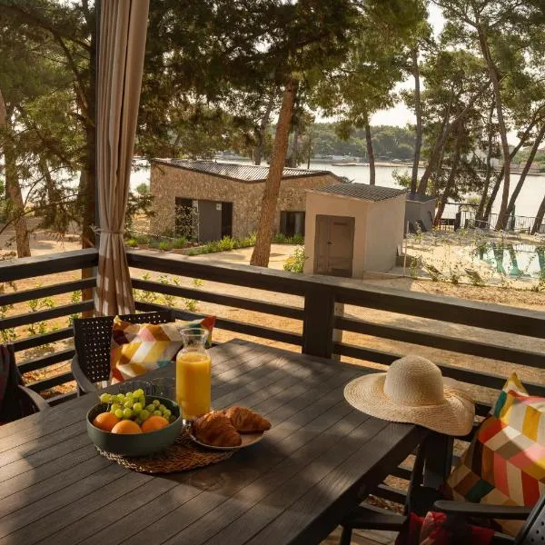 Taber Pašman – Mobile Homes, hotel Pašmanban