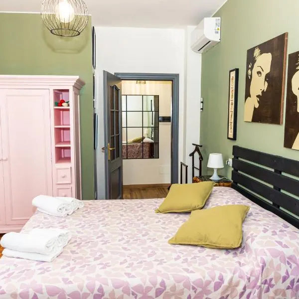 Casa Vacanza Via Roma, hotel u gradu 'Iseo'