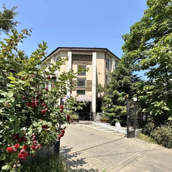 Hotel Nika, hotel v destinaci Illičivsk