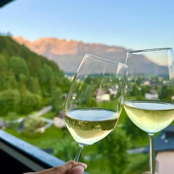Das Alpenzeit Loft mit Balkon und Grimmingblick, hotel en Bad Mitterndorf