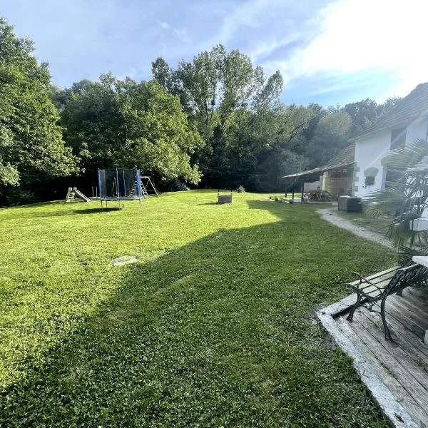 Zöld orom vendégház，位于Kerkaszentkirály的酒店