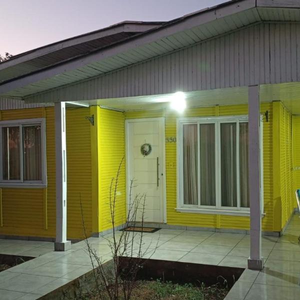 Casa Amarela Superhost 3 quartos 2Wc 1Suite piscina a 20min das Cataratas ar split e piscina 9 pax