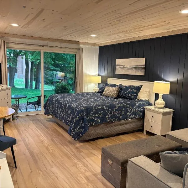 Shanty Creek, Condo, Golf ,Sleeps 4, Pets welcome!, hotel v destinaci Bellaire