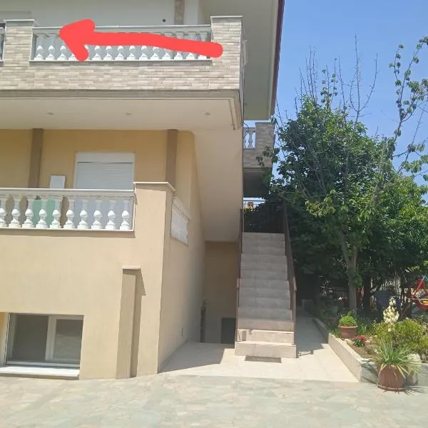 Apartment Irini 1, hotel di Áyios Nikólaos
