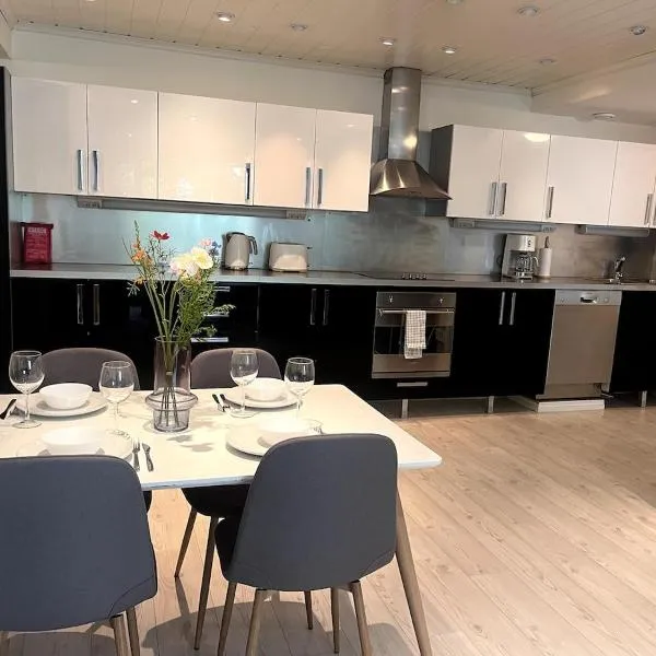 Cozy 2 br in the heart of the city, hotel in Tampere