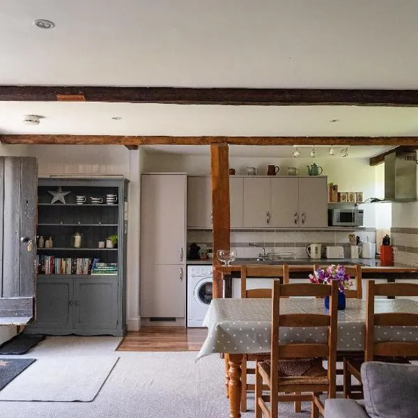 Old Orchard Cottage, hotel in Haydon