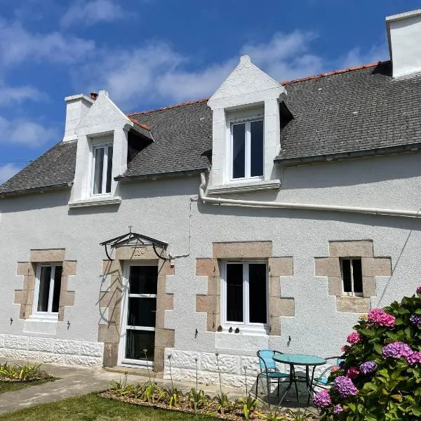 Charmante maison rénovée Proche plage,port,clos, hotel v destinaci Lézardrieux