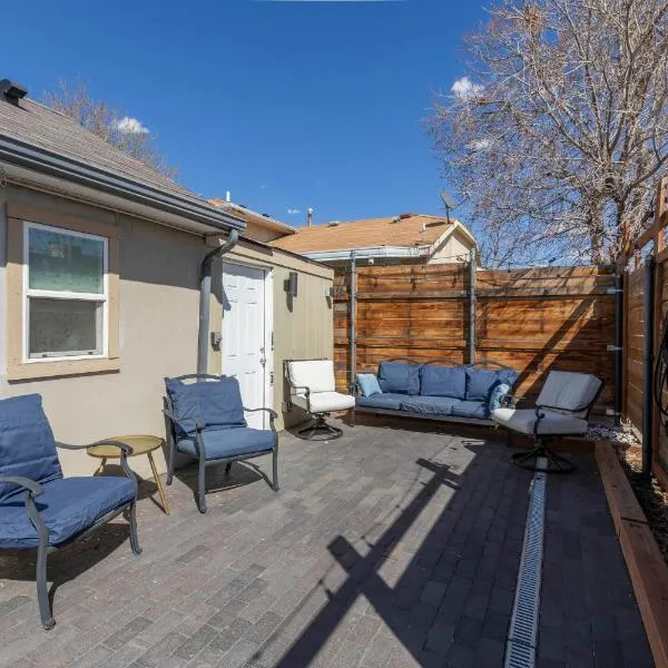 Modern Studio Escape in Denver, viešbutis Denveryje