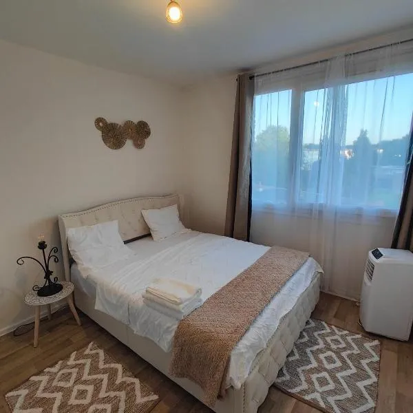 Chambre privée à Triolo - Stade - Fac Lille 1、ヴィルヌーヴ・ダスクのホテル