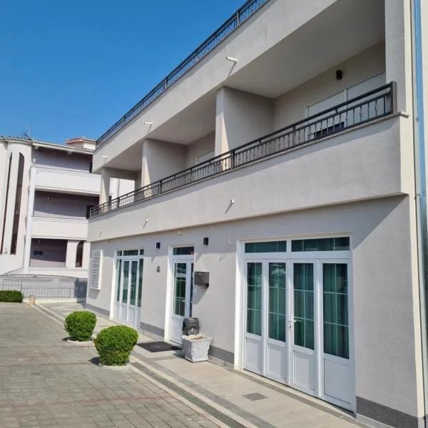 Hotel Adria, hotel v destinácii Kaštela