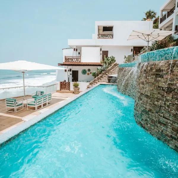 Hotel Los Farallones, hotel in La Libertad