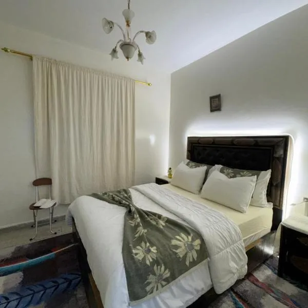 Only 5-minutes walk to airport, your perfect choice for an early or late flight, hotel v destinaci Oulad Akkou