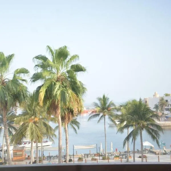 Segal Hawana Salalah 2 Bedroom Marina, hotel in Salalah