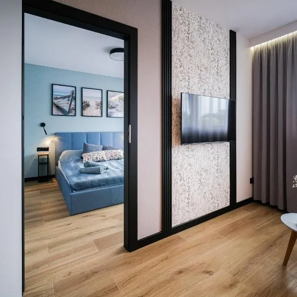 Apartamenty i Pokoje Złotobrzeg, hotel in Sarbinowo
