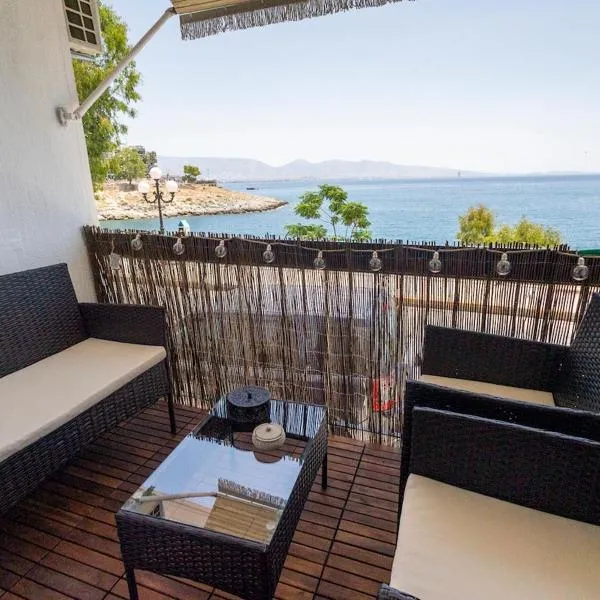 TheJellyfishDream Sea-view Balcony Piraeus Escape, hotell sihtkohas Piraeus