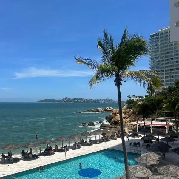 Suite para 4 personas, hotel in Acapulco