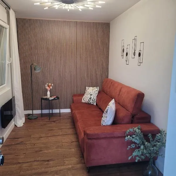 Tourist apartment Loiu-Bizkaia, hotel in Loiu
