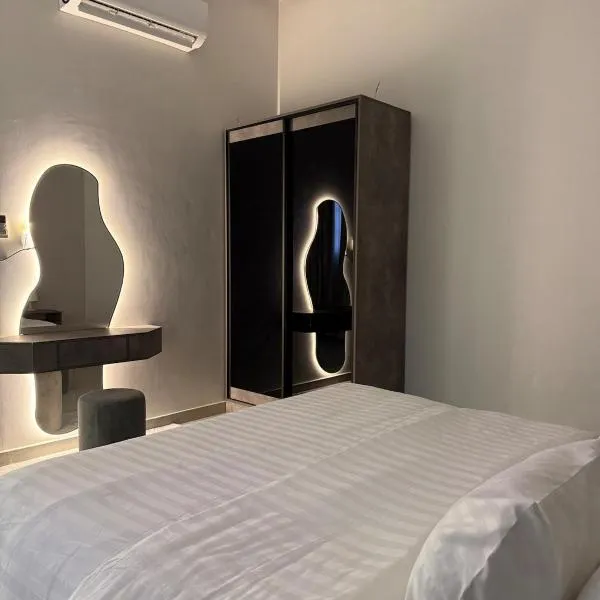 شقة فندقية فاخرة بمدخل مستقل, hotel a Taif