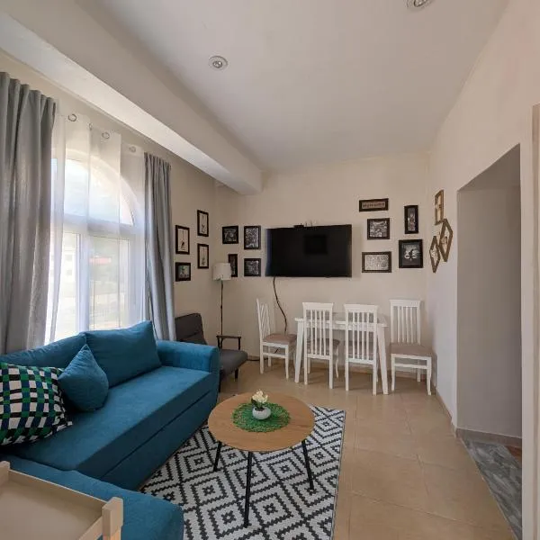 Luxury House California 2, hotel in Himare