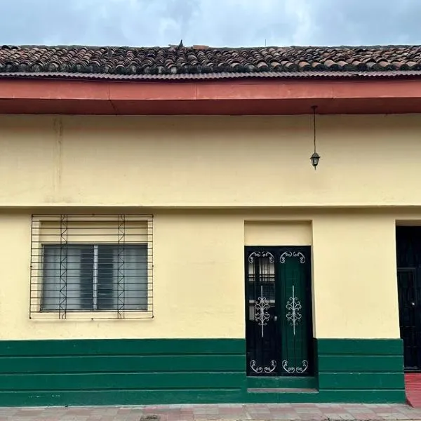 SAM TRAVEL LEON, hotel in León