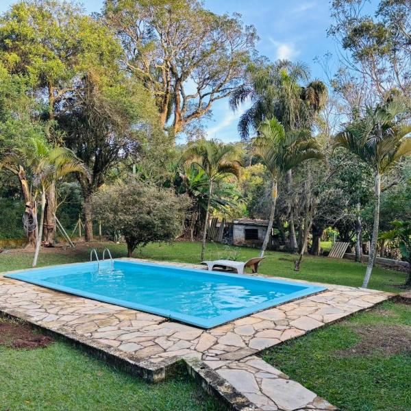 Casa de campo com piscina em condomínio. - Foto 2