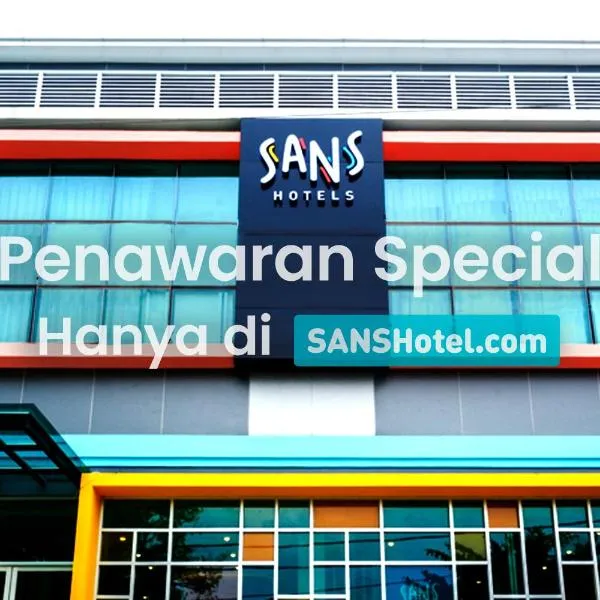 Sans Hotel Good Wish Semarang, hotel v destinaci Jomblang