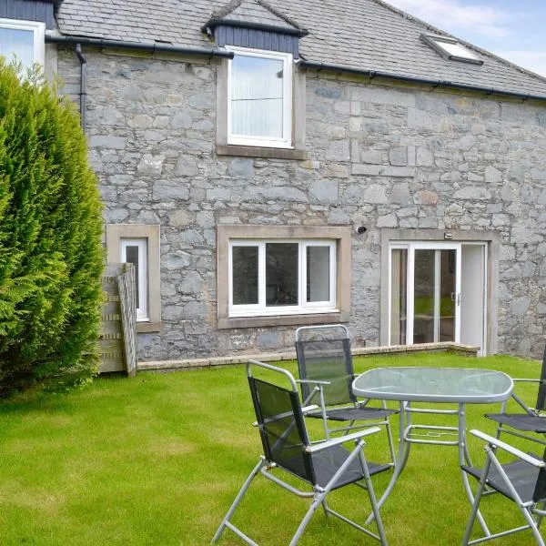 Kirroughtree Steading 2 - Uk42904, hotel v destinaci Newton Stewart