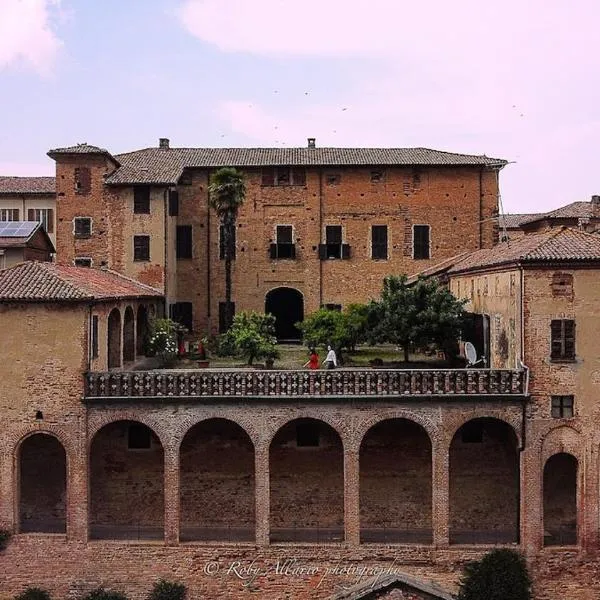 Dimora PANE, hotel in Fubine