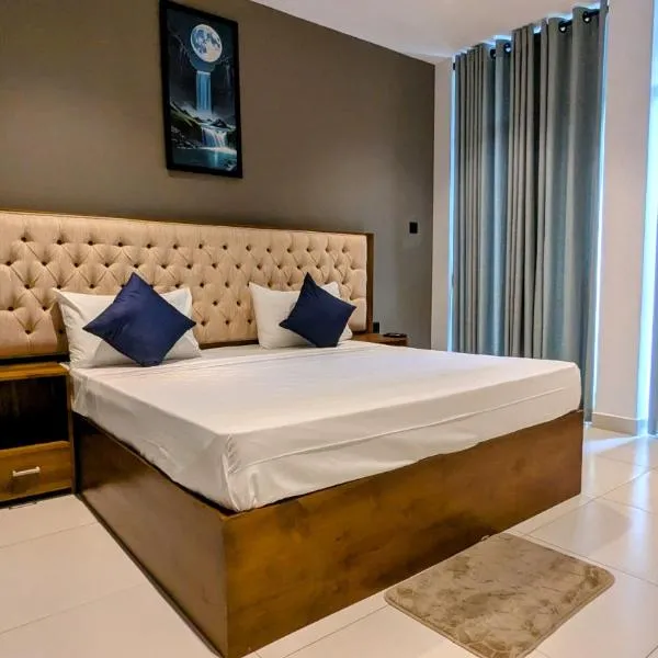 Royal Lion Hotel - Kandy Road, Galagadara, ξενοδοχείο σε Galagedara