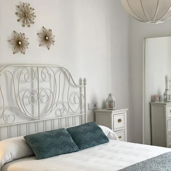 VUT LOS CONDES Garaje privado, hotel in Zamora