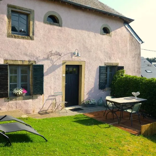 Chiny में, होटल Au Petit Bercail - Le Fonteny - Gîte 2 personnes