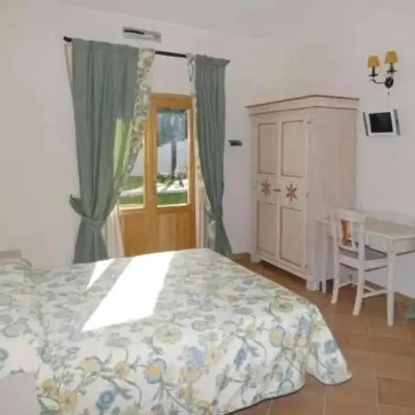 Il Casale Mancini, hotel v destinaci Vada