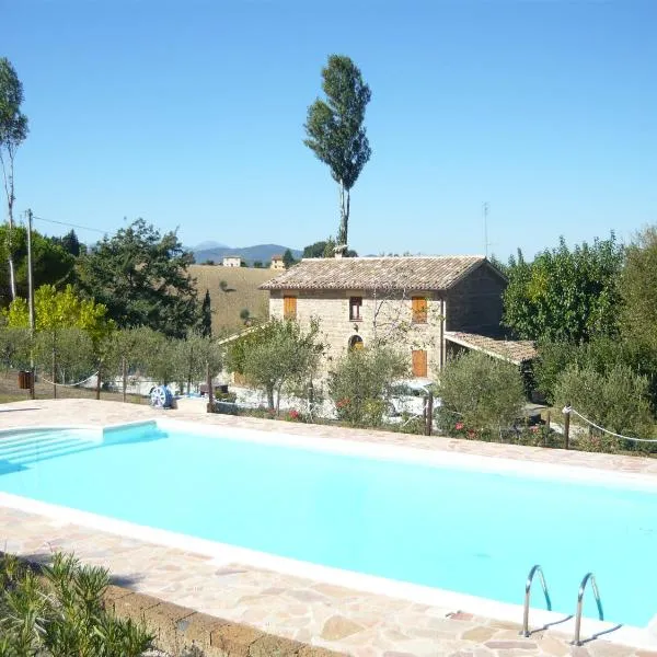 Agriturismo il Bacucco, hotel in Montecarotto
