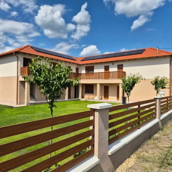 PoroszLove Vendégház, hotel v Poroszló