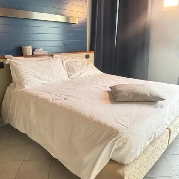 Albavillage Hotel Wellness & Camping, hotel v Albe