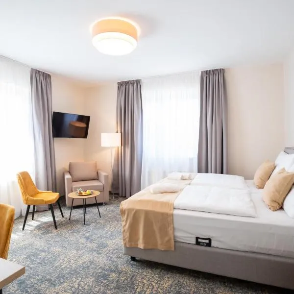 Kikelet Club Hotel, hotel in Miskolctapolca