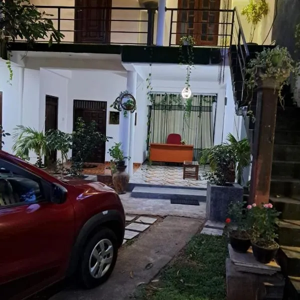 Chico Holidey Resort, hotel in Anuradhapura
