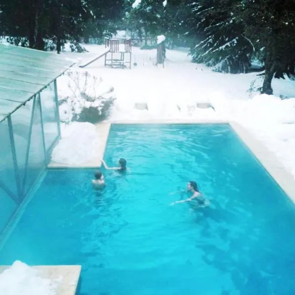 Altos Los Pioneros & Spa, hotel v destinaci Villa La Angostura