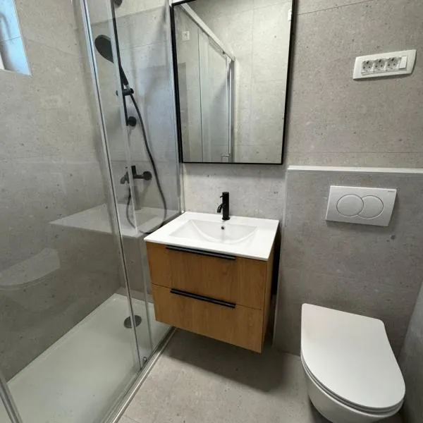 Apartmani Antonela, hotel v destinaci Seline
