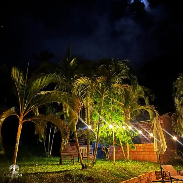 CHOCLINO ECOLODGE -Bungalows con Piscina privada, Mirador y Tours en la selva, hotel in Tarapoto