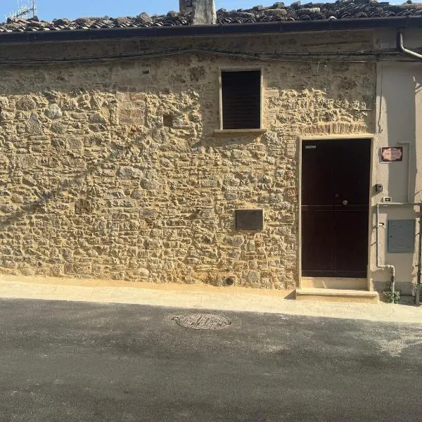 Casa vacanze the coste, hotel in San Chirico Raparo