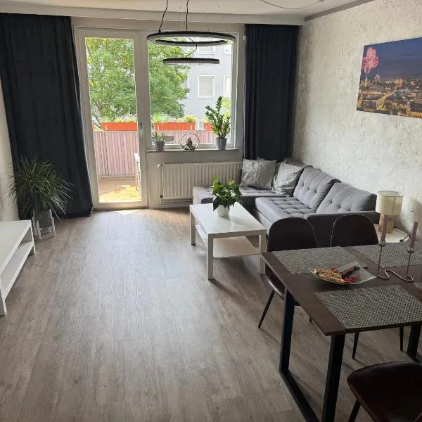 Emilys 3 Room Apartment 70 qm, hotel ad Hannover