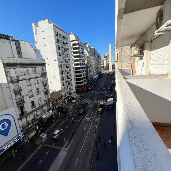 Viesnīca Hermoso, con vista al obelisco Buenosairesā