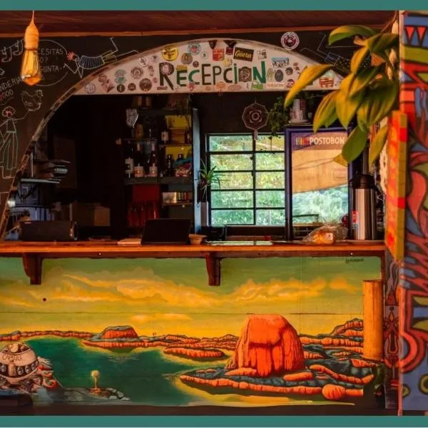 CASA KAYAM Art Hostel Coliving Coworking, hotel v destinaci Guatapé